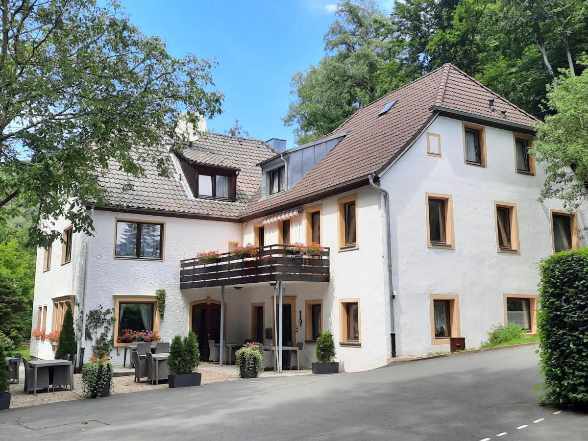 Hotel Pension Bluechersruh バート・ベルネック・イム・フィヒテルゲビルゲ エクステリア 写真