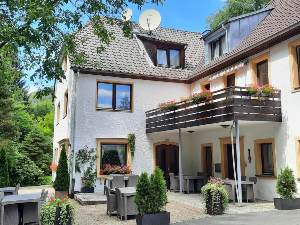 Hotel Pension Bluechersruh バート・ベルネック・イム・フィヒテルゲビルゲ エクステリア 写真